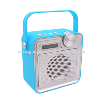 portable bluetooth speaker with handle