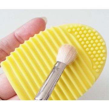 plastic makeup brush cleaner