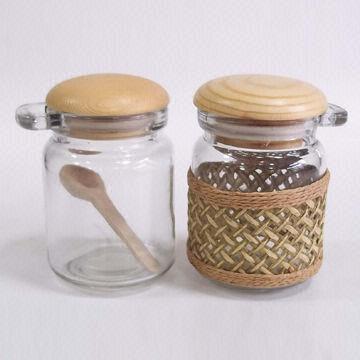 condiment jar with spoon