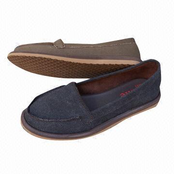 flat casual shoes