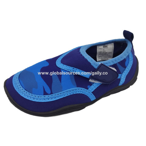 ChinaWholesale water shoes swimming 