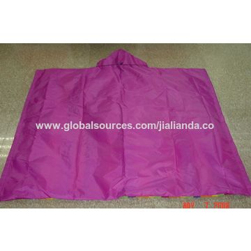 China Water Hooded Picnic Blanket Folds From Xiamen China Water Hooded Picnic Blanket Folds From Xiamen