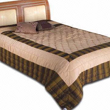 100 Polyester Comforter With Embroidery And Pearls Global Sources