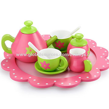 girls play tea set