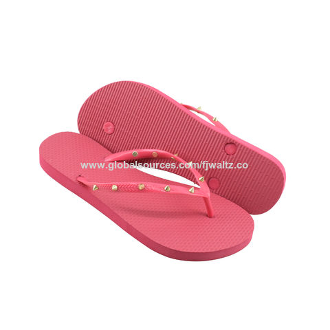 wholesale flip flops suppliers