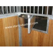 Horse Stall Equipment Horse Feeder In Stainless Steel Global