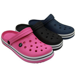 cross chappals