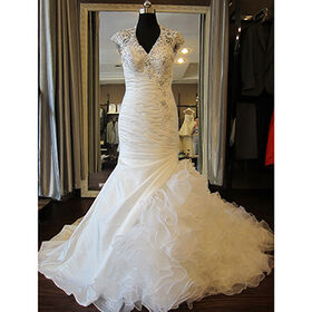Wedding Dresses with Lace Applique Trim and Crystals, OEM is Accepted