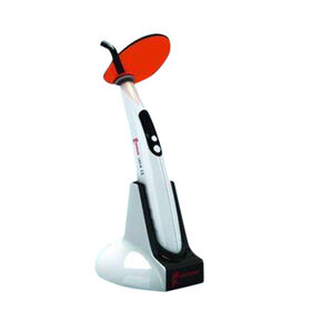 thumbnail image 2 of Cordless LED Dental Curing Light – 2000mW Wireless Lamp For Resin Cure – EU/US Plug 2 of 3