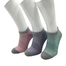 seamless trainer socks