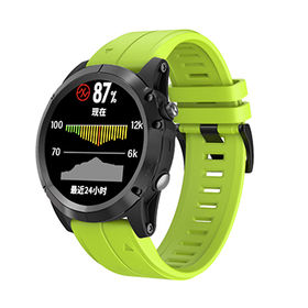 Pour Garmin Forerunner 245 Music 20mm Sports Bracelet de montre en silicone  bicolore (noir + vert)