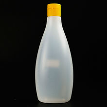 Buy Wholesale China Mini Plastic Condiment Squeeze Bottles,crowded