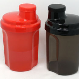 Buy Wholesale China 600ml/20oz Protein Powder Shaker Cup Plastic Gym Shaker  Water Bottle With Compartment & Shaker Bottle at USD 1.15