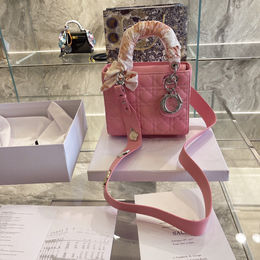 Wholesale Supplier Gucci-Louis-Vuitton-Prada-Dior-LV-Versace-Chanel-Fendi-Hermes-Cartier-Ysl-Shopping  Shoulder Designer Handbags - China Handbags and Bags price