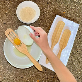 https://p.globalsources.com/IMAGES/PDT/S1187370744/Bamboo-Spatulas-set.jpg