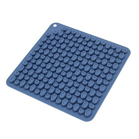 https://p.globalsources.com/IMAGES/PDT/S1188059429/silicone-trivet-Silicone-placemats.jpg