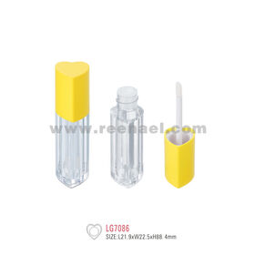 Brillant à Lèvres, Baume à Lèvres, Forme de Coeur, Conceptions Personnalisées Acceptées, Services OEM Fournis, Cosmétique cosmétique