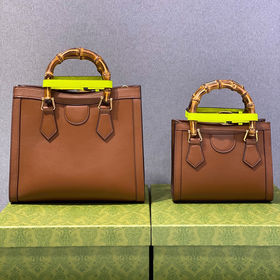 Buy Wholesale China Eg6714 B Custom Luxury Leather Women Wholesale Handbag  Crocodile Supplier Brand Replica Designer Bag & Designer Bag at USD 32