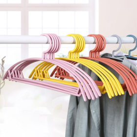 Buy Wholesale China Plastic 2pc Set Hanger For Kids Children Set