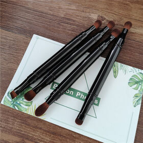 Pinceau Estompeur Rétractable pour Ombre à Paupières, Poils Synthétiques Doux, Pinceaux de Maquillage pour les Yeux Portables à Double Usage
