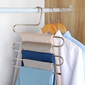 Save On Plastic Hangers At Wholesale Prices