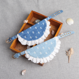 Denim pet collar, white lace lace, beautiful, easy to wear,it is easy to clean