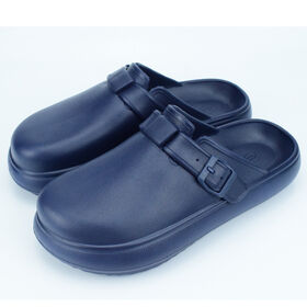 Neue Herren Sandalen Design Sommer Loch Schuhe Clogs für Herren Eva Bequeme Unisex Gartenschuhe