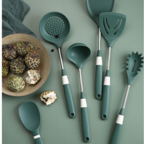 https://p.globalsources.com/IMAGES/PDT/S1192358870/Spoon-and-spatula-set.png