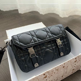 Wholesale Replicas Bags Designer Famous Brand Luxury Speedy Classic  Monogram LV′ S Bag - China Celine′ S Handbags and Replicas Bags price