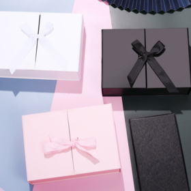 Boîtes Cadeaux Pliantes à Double Porte avec Logo Personnalisé en Gros, Boîtes d'Emballage avec Ruban