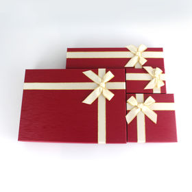 Boîte d'emballage cadeau avec couvercle et fond, boîte d'emballage de vêtements personnalisée, boîte d'emballage cadeau pour la Saint-Valentin