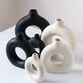 https://p.globalsources.com/IMAGES/PDT/S1195626587/flower-vases-big-ceramic-home-decor.jpg