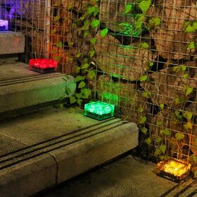 مصباح LED بالطاقة الشمسية على شكل مكعبات ثلج، مصباح متدرج، مصباح عائم ملون، مقاوم للماء، للبركة، حمام السباحة، المسار الخارجي، مصباح أرضي من الطوب