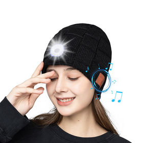 Achetez en gros Chapeau De Bonnet Bluetooth Avec Lumière, Chine et Beanie  Led Musicale Avec Lumière à 2.98 USD