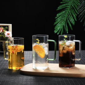 Featured Wholesale Square Glass Cup to Bring out Beauty and Luxury 