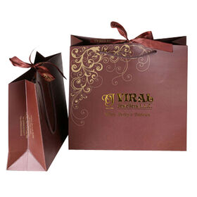 Source custom logo luxury packaging bags shopping Black Paper Gift Bags  Retail Store Bags for shoes and clothing on m.