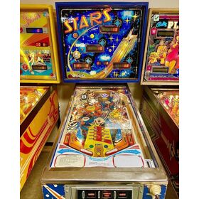 Uma máquina de pinball retrô