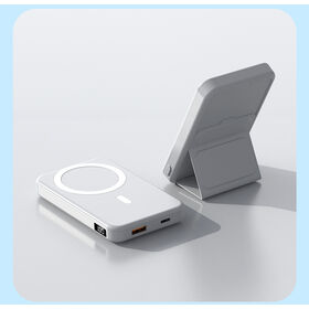 Factory supply 15W 10000mAh Magsafing Wireless Fast Charging Powerbank For iPhone 14 13 12 External Battery Pack With Holder