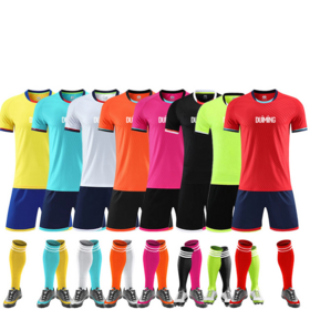 Football Shirt Customized Sports Wear Fashion Soccer Football Jersey -  China T Shirts and Track Suit price