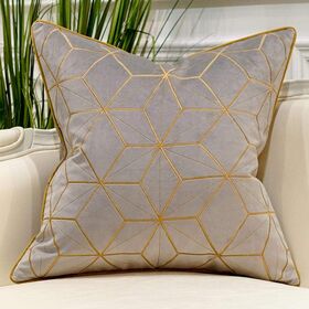 Wholesale Luxury Bed Cushion Cover Decorative Sofa Throw Pillows