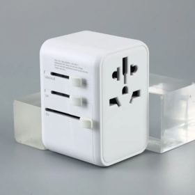 Factory Direct Fast Charger PD 65W Travel Adapter Universal Travel Adapter Fast Charger Power Plug Adaptor with 1USB 4 Type C