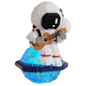 Mini bloques de construcción de astronauta, micro kits de construcción para niños y adultos, juguetes espaciales con kit de iluminación LED, toca la guitarra