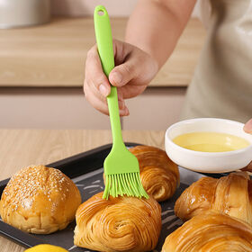 https://p.globalsources.com/IMAGES/PDT/S1206875974/basting-brush-oil-brush-BBQ-brush-pastry-brush.jpg