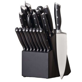https://p.globalsources.com/IMAGES/PDT/S1207774926/high-carbon-stainless-steel-kitchen-knives-set.jpg