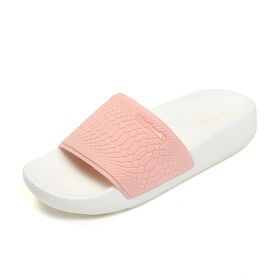 Customized beach casual slipper for woman，Fashion embossed slider slipper for woman,Wholesale slider shoe woman