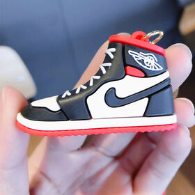 New Fashion Wholesale 3d Mini Sneakers Aj Shoes Basketball Jor Dan Shoe Keychain Model Cute Keychains
