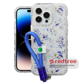 Coque pour iPhone 15 Pro Urban Play avec bracelet, hybride 3-en-1 TPU et PC. Étui de protection antichoc idéal pour B2B.