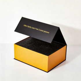 Großhandel Luxus-Sonderanfertigungen Boxen mit Goldprägung Logo Magnetische Verpackungsbox Faltbare Kleidung Schuhe Aufbewahrungs-Geschenkbox