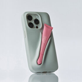 Casing ponsel desain baru Beelan dengan lip gloss dan lipstik cocok untuk casing Silikon untuk iPhone 16 Pro. Ideal untuk grosir dan distributor.