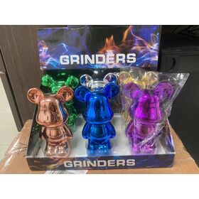 Wholesale bear design grinder; multifunctional zinc alloy grinder; herb grinder